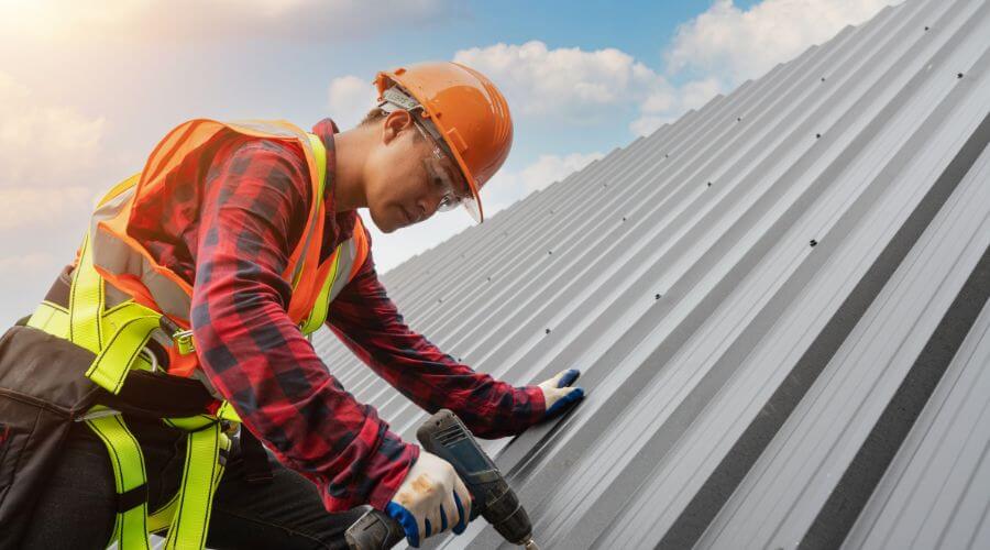 Professional gutter cleaning in East Canton, OH